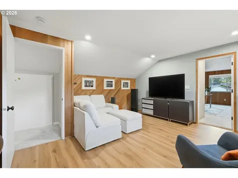14400 NW Oakhills Drive Beaverton OR 97006