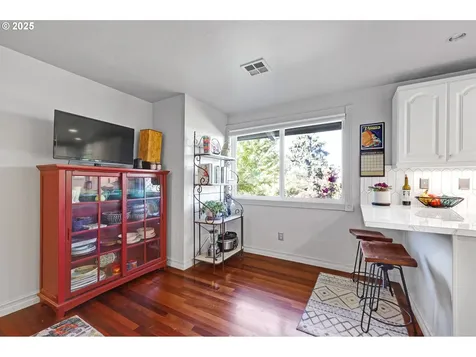 2035 Buck Street Eugene OR 97405