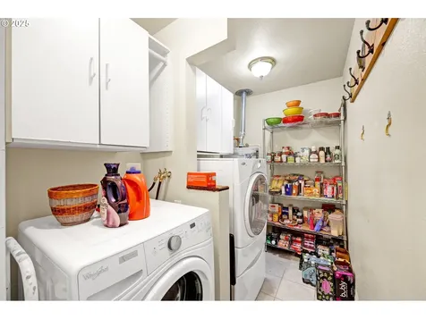 2035 Buck Street Eugene OR 97405