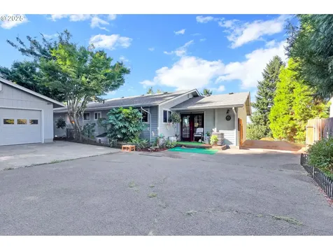 2035 Buck Street Eugene OR 97405