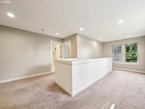 7998 SW Kelso Court Portland OR 97224