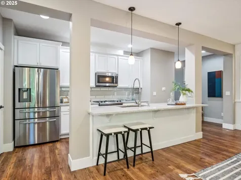 7998 SW Kelso Court Portland OR 97224