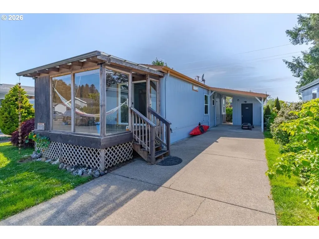 955 NE Mill C-18 Street Waldport OR 97394