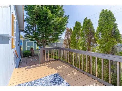 955 NE Mill C-18 Street Waldport OR 97394