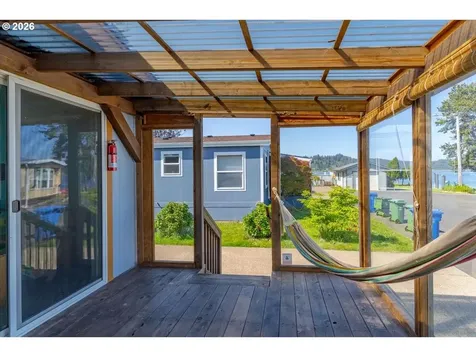 955 NE Mill C-18 Street Waldport OR 97394