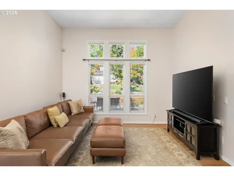 10748 SW Oriole Circle Beaverton OR 97007