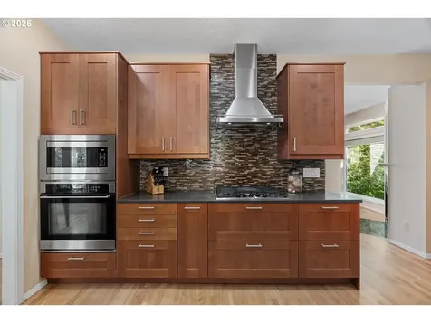 10748 SW Oriole Circle Beaverton OR 97007
