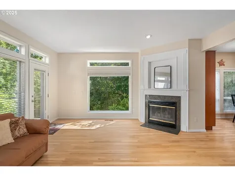 10748 SW Oriole Circle Beaverton OR 97007