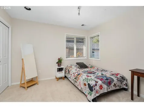 10748 SW Oriole Circle Beaverton OR 97007
