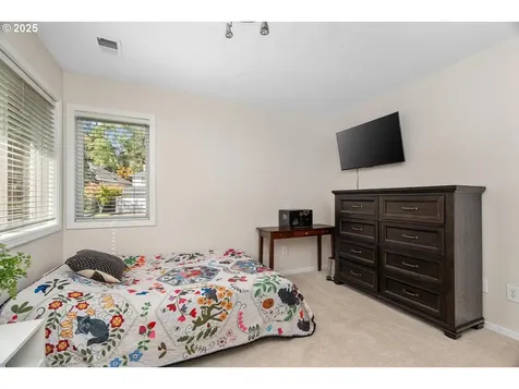 10748 SW Oriole Circle Beaverton OR 97007