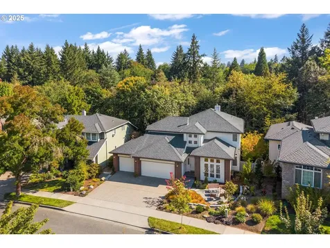 10748 SW Oriole Circle Beaverton OR 97007