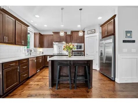 3968 NW 3rd Avenue Hillsboro OR 97124