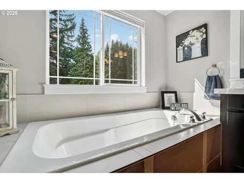 3968 NW 3rd Avenue Hillsboro OR 97124