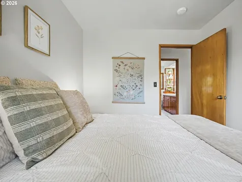 1737 NE 144th Avenue Portland OR 97230