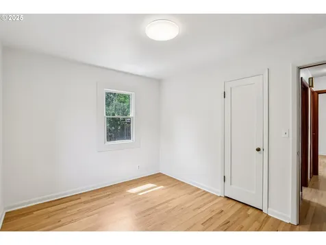1816 N Jarrett Street Portland OR 97217