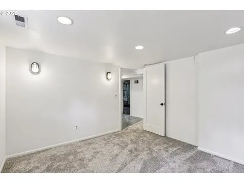 1816 N Jarrett Street Portland OR 97217