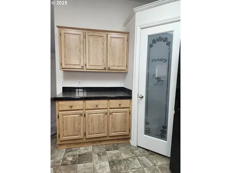 4875 NE Wyoming Circle Salem OR 97305