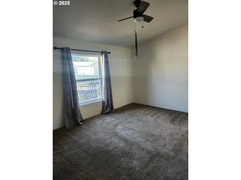 4875 NE Wyoming Circle Salem OR 97305