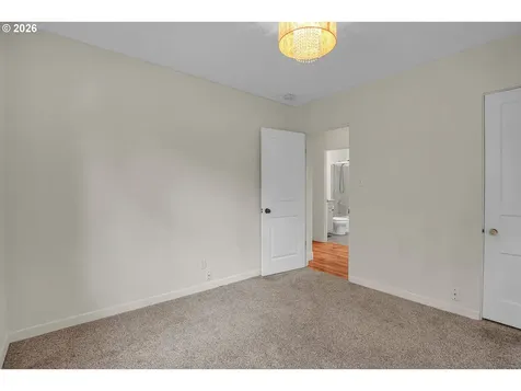 2012 E 33rd Street Vancouver WA 98663