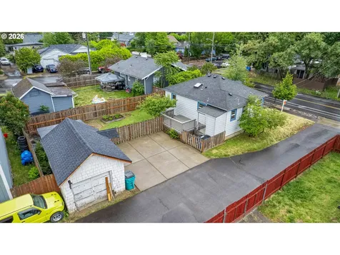 2012 E 33rd Street Vancouver WA 98663
