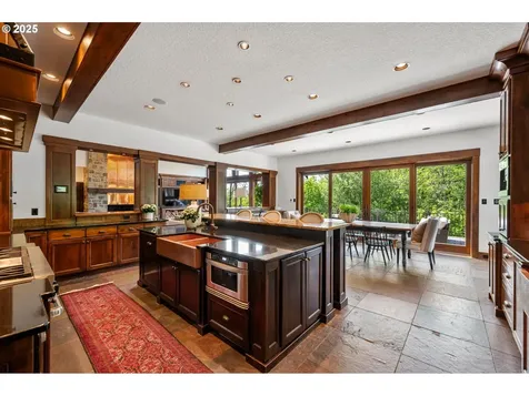 7927 NW Hawkins Boulevard Portland OR 97229
