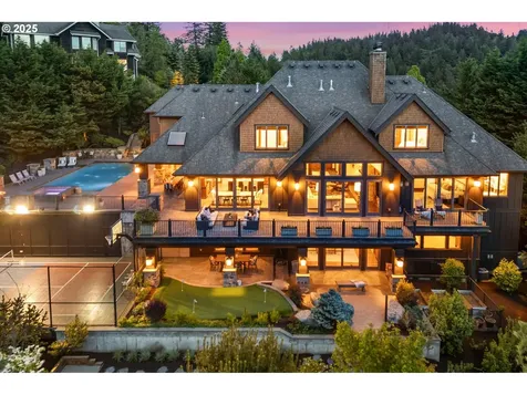 7927 NW Hawkins Boulevard Portland OR 97229