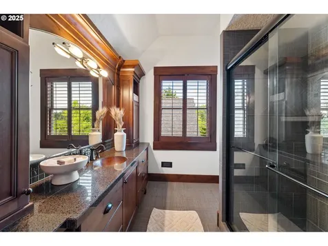 7927 NW Hawkins Boulevard Portland OR 97229