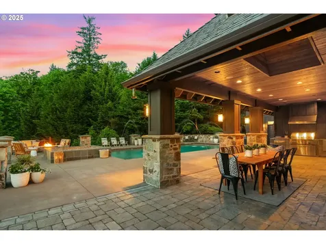 7927 NW Hawkins Boulevard Portland OR 97229