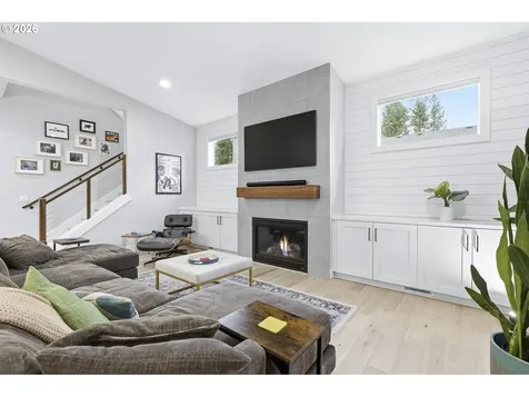 7446 SW 80th Terrace Portland OR 97223