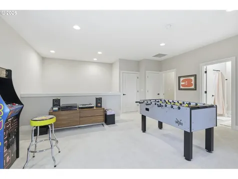 7446 SW 80th Terrace Portland OR 97223