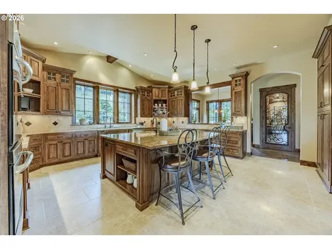 27520 Erickson Road Eugene OR 97402