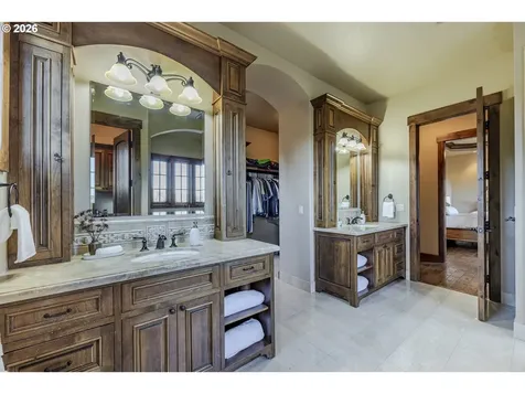 27520 Erickson Road Eugene OR 97402