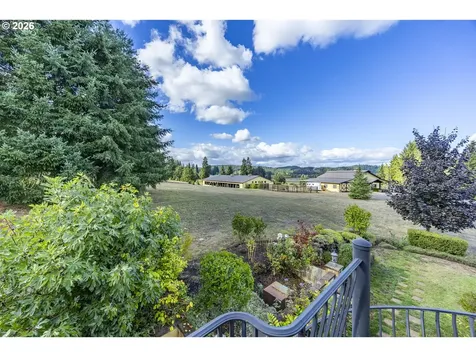 27520 Erickson Road Eugene OR 97402