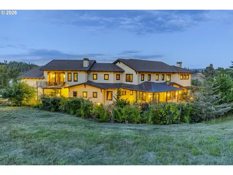 27520 Erickson Road Eugene OR 97402