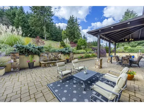 27520 Erickson Road Eugene OR 97402