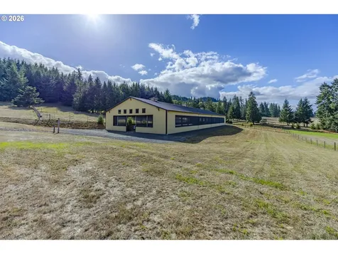 27520 Erickson Road Eugene OR 97402