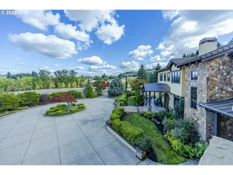 27520 Erickson Road Eugene OR 97402