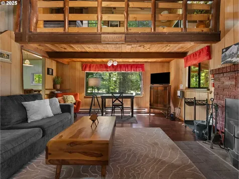 66655 E Barlow Trail Road Rhododendron OR 97049