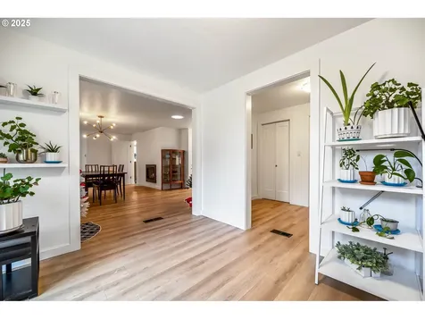 766 Blackfoot Avenue Eugene OR 97404