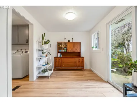 766 Blackfoot Avenue Eugene OR 97404