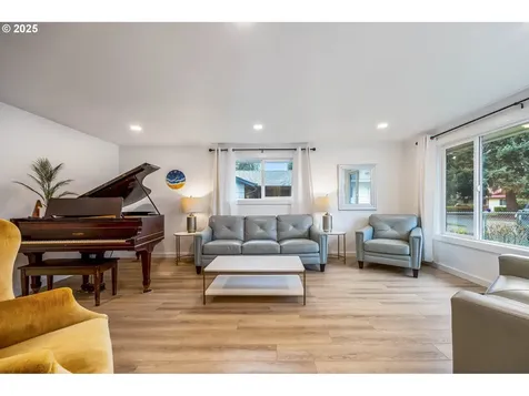 766 Blackfoot Avenue Eugene OR 97404
