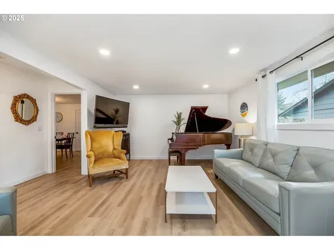 766 Blackfoot Avenue Eugene OR 97404