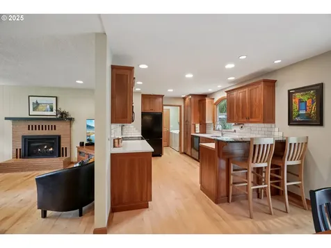 142 NE 11th Avenue Canby OR 97013