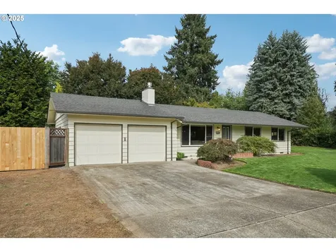 142 NE 11th Avenue Canby OR 97013