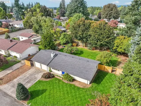 142 NE 11th Avenue Canby OR 97013