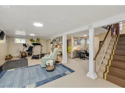 33305 SE Hurlburt Road Corbett OR 97019