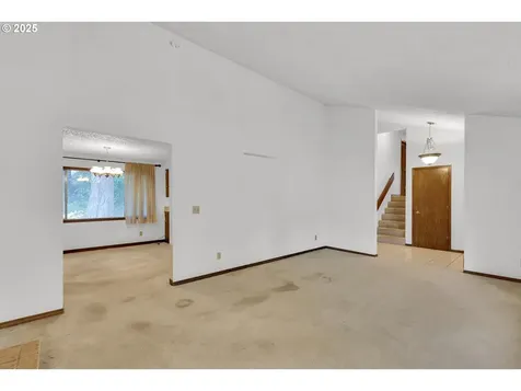 2105 SE 132nd Court Vancouver WA 98683