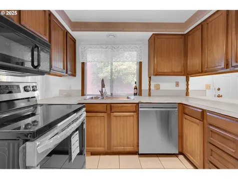 2105 SE 132nd Court Vancouver WA 98683