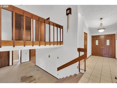 2105 SE 132nd Court Vancouver WA 98683