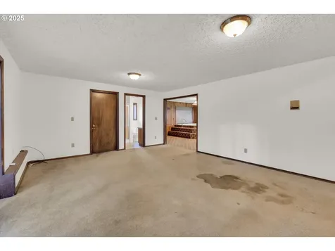 2105 SE 132nd Court Vancouver WA 98683